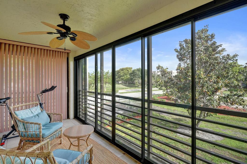 GARDENS 4 CONDO - Residential