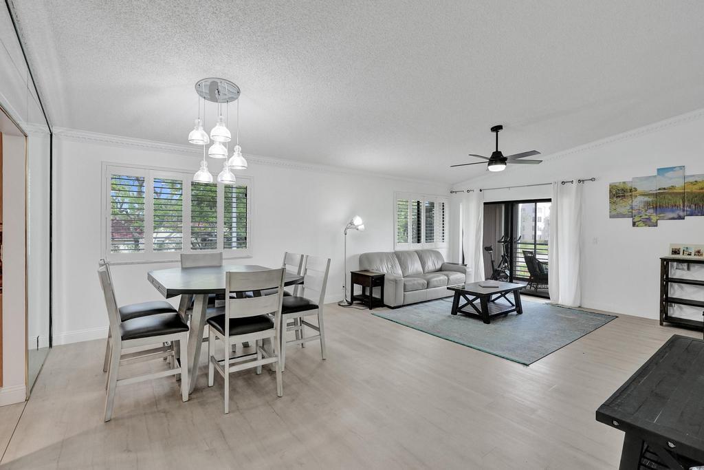 GARDENS 4 CONDO - Residential