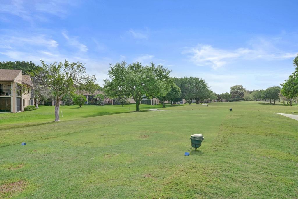 GARDENS 4 CONDO - Residential