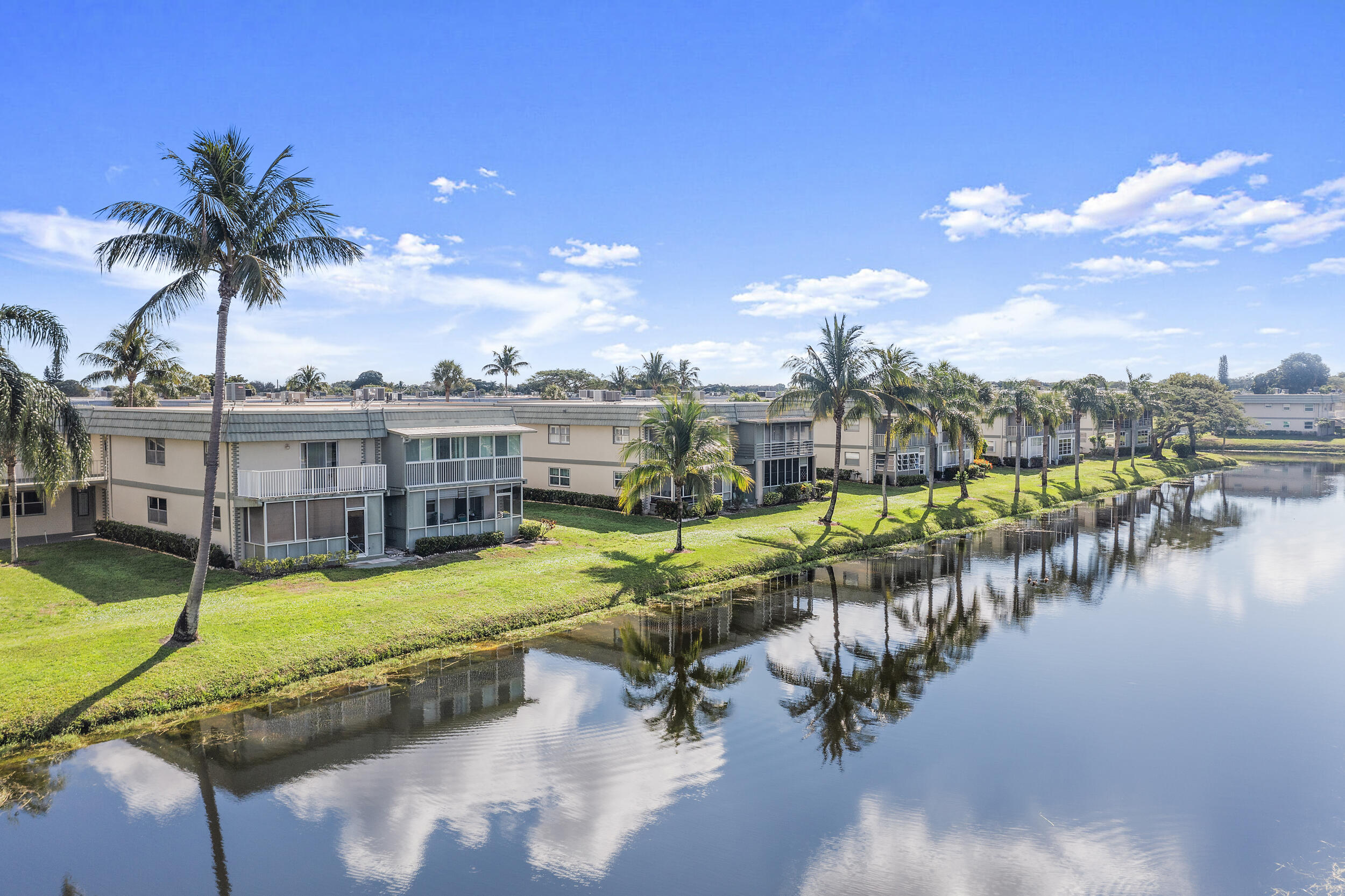 KINGS POINT BRITTANY CONDOS - Residential