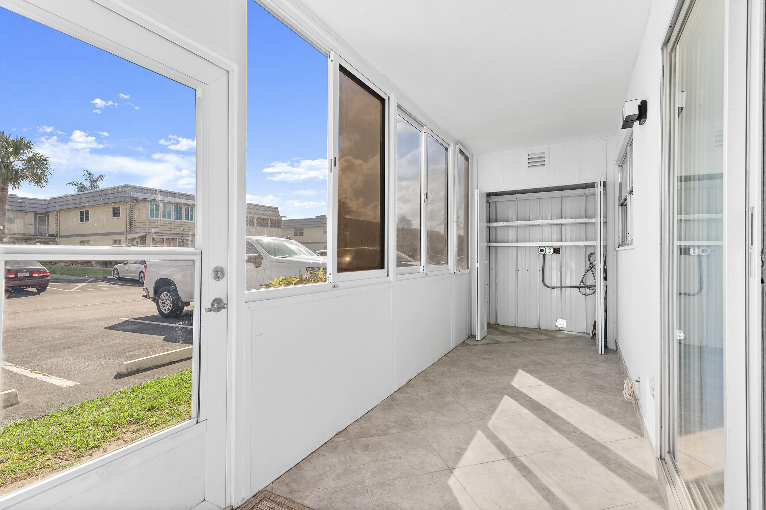 KINGS POINT BRITTANY CONDOS - Residential