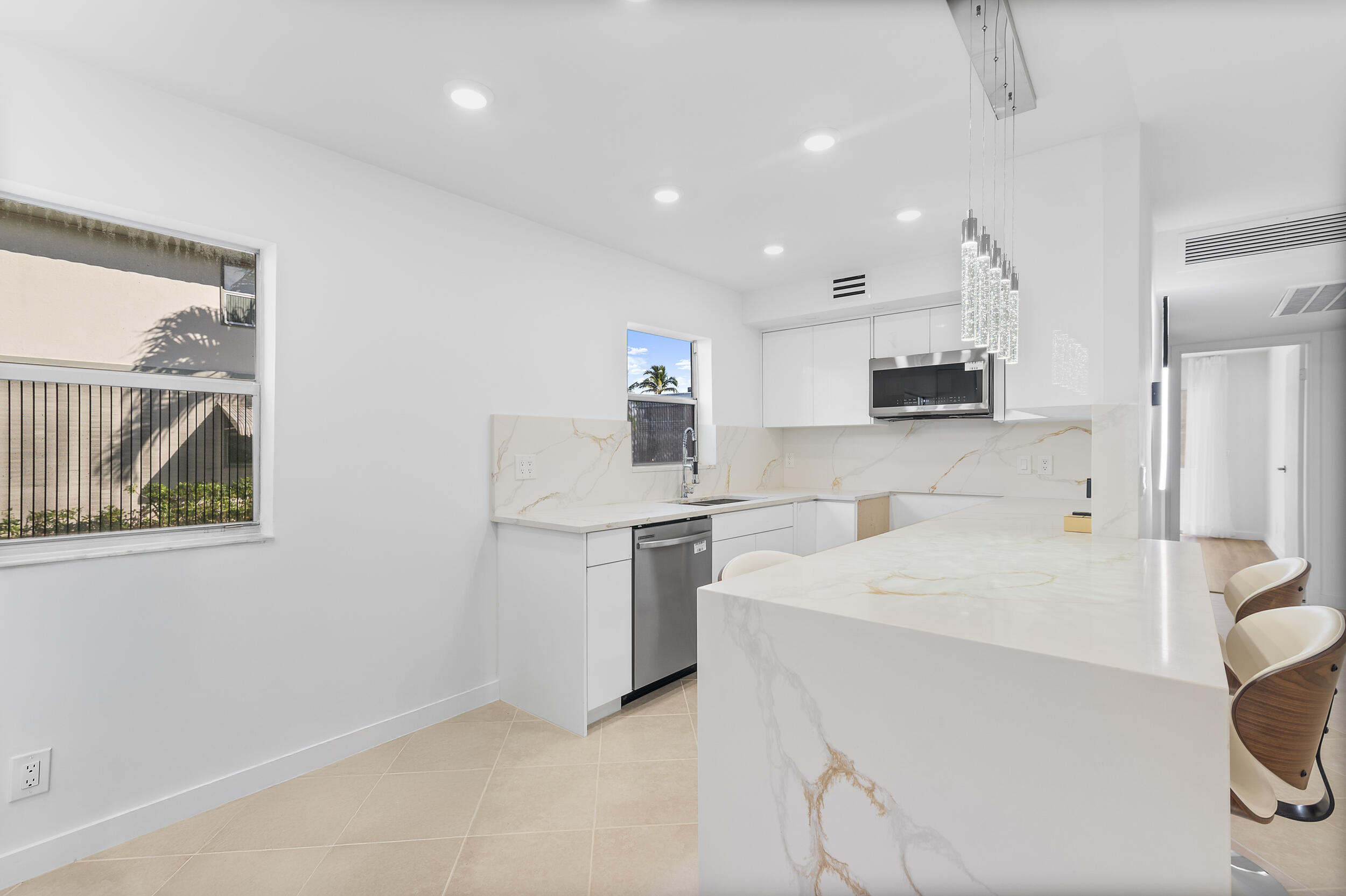 KINGS POINT BRITTANY CONDOS - Residential