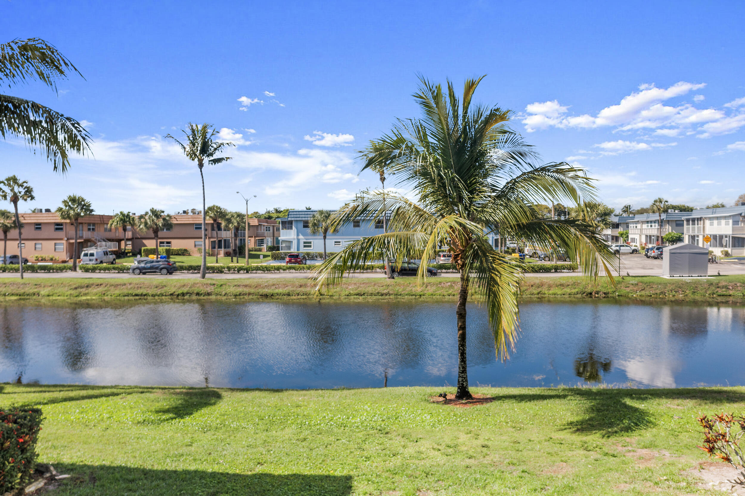 KINGS POINT BRITTANY CONDOS - Residential