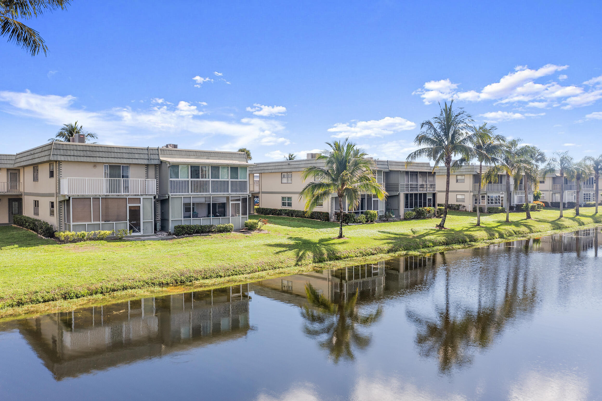 KINGS POINT BRITTANY CONDOS - Residential