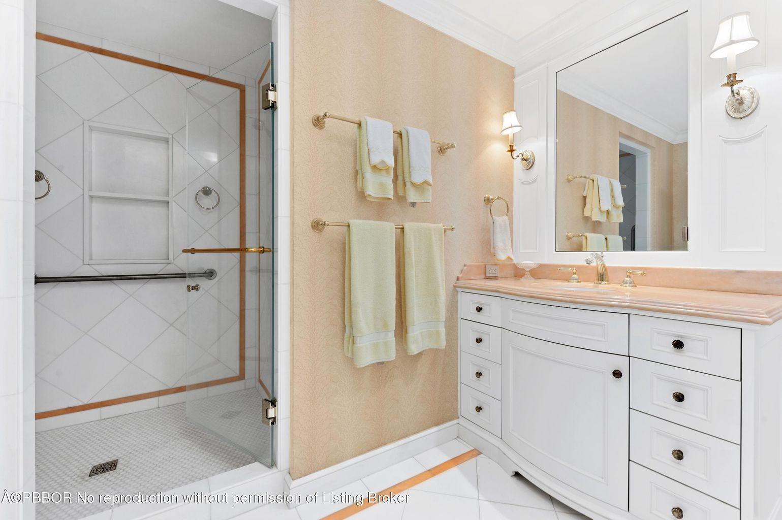 VILLAS INC - Residential