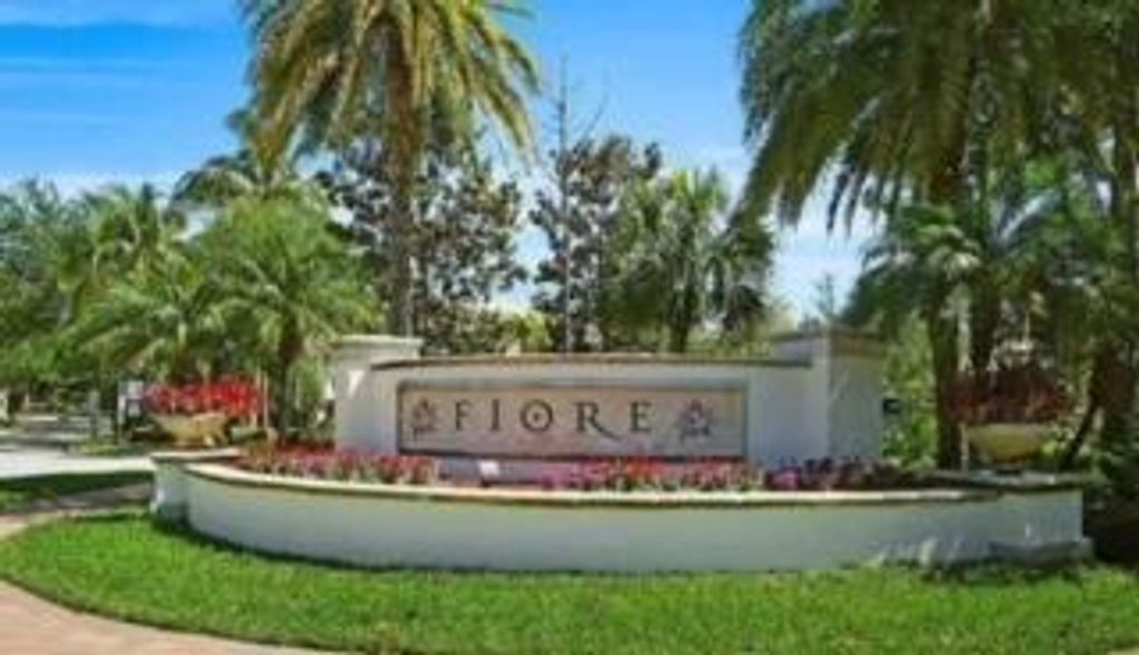 Photo of 2203 E Myrtlewood Circle E #203, Palm Beach Gardens, FL 33418 (MLS # R11089658)