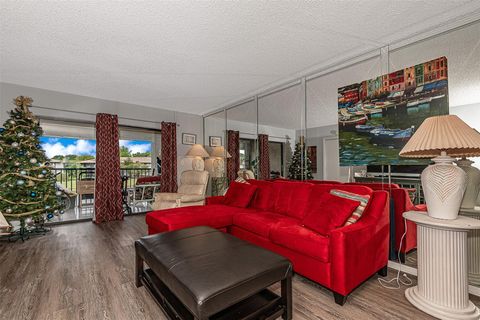 Condominium in Tamarac FL 9575 McNab Rd Rd 6.jpg