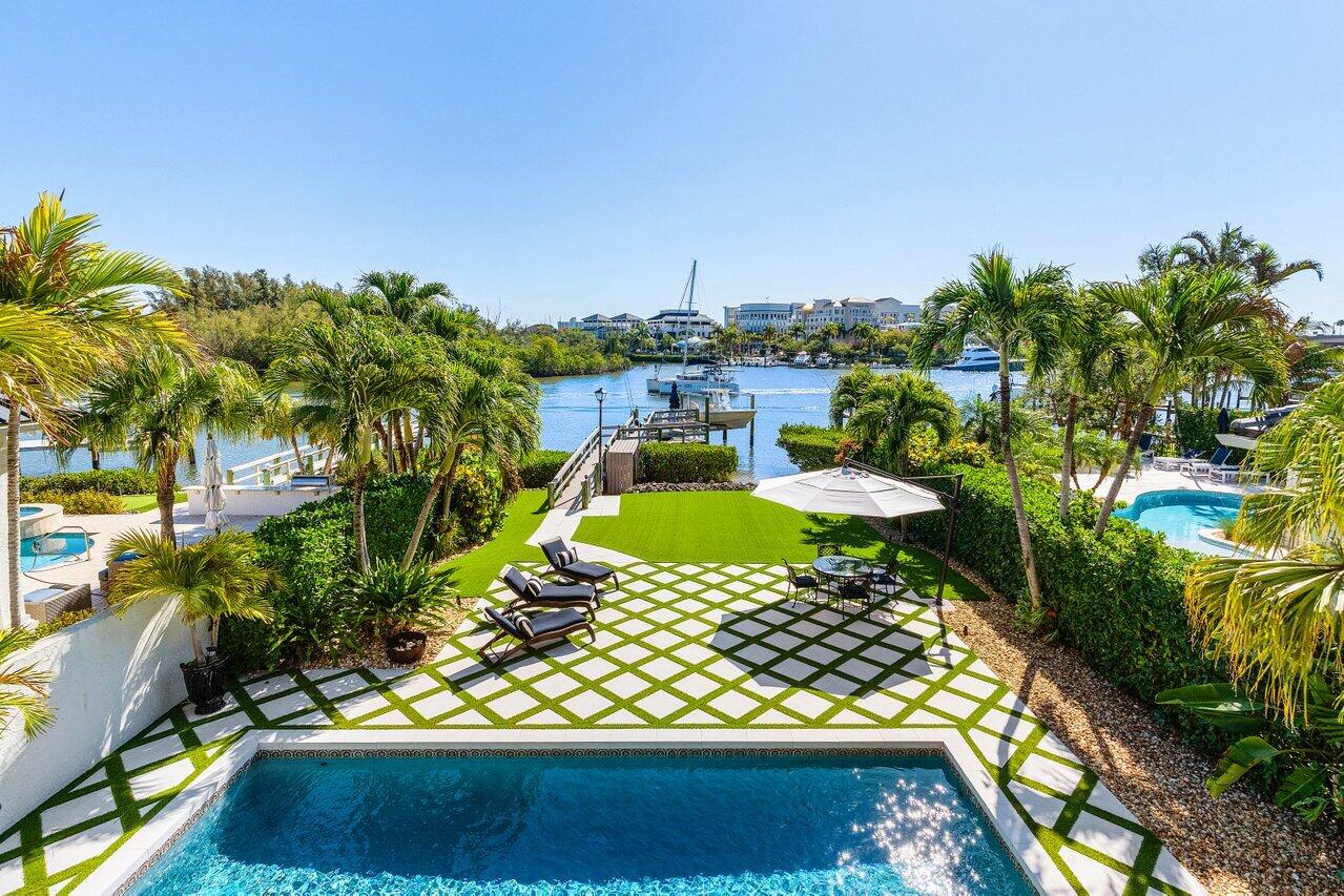 WATERS EDGE EST - Residential