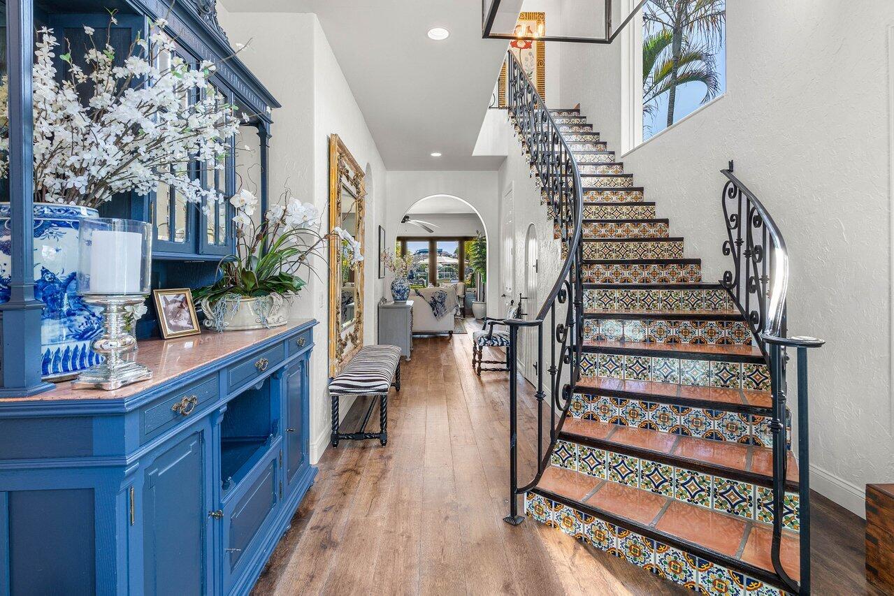 WATERS EDGE EST - Residential