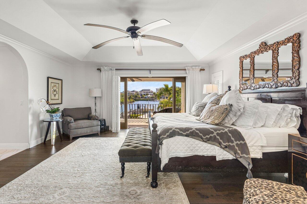 WATERS EDGE EST - Residential