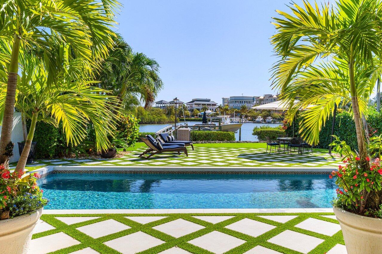 WATERS EDGE EST - Residential