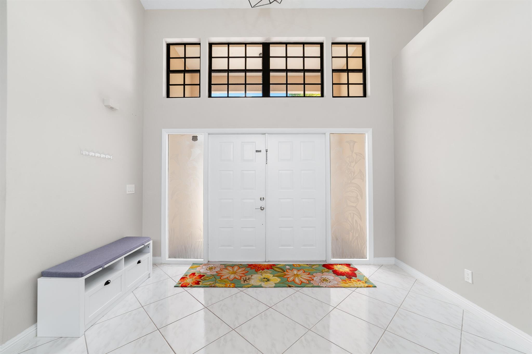 3136 Peachtree Circle