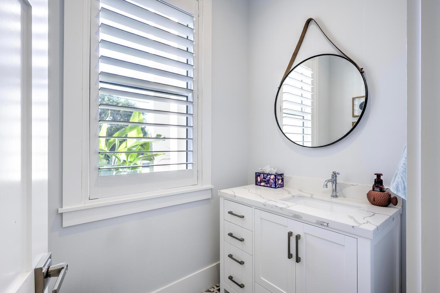 NORTH PALM BEACH VILLAGE - Residential