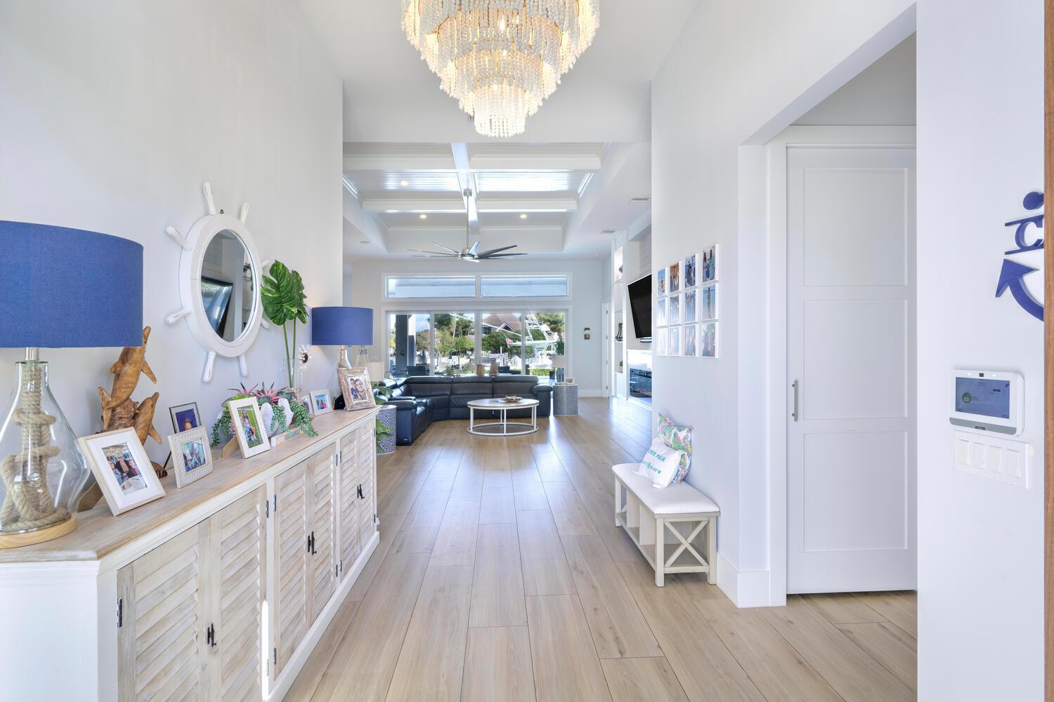 NORTH PALM BEACH VILLAGE - Residential