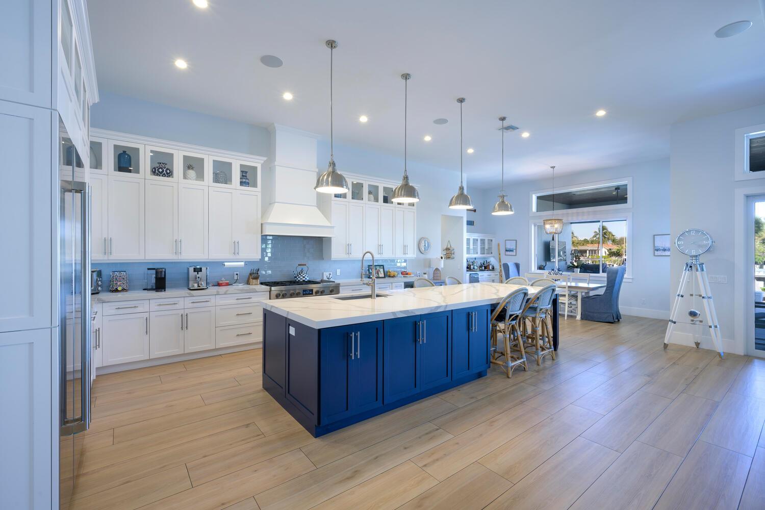 NORTH PALM BEACH VILLAGE - Residential