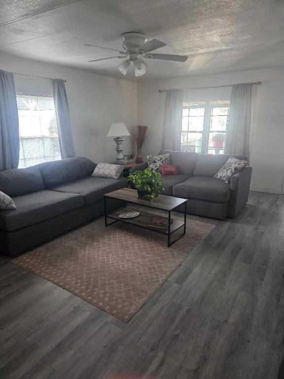 spanish lakes - Residential