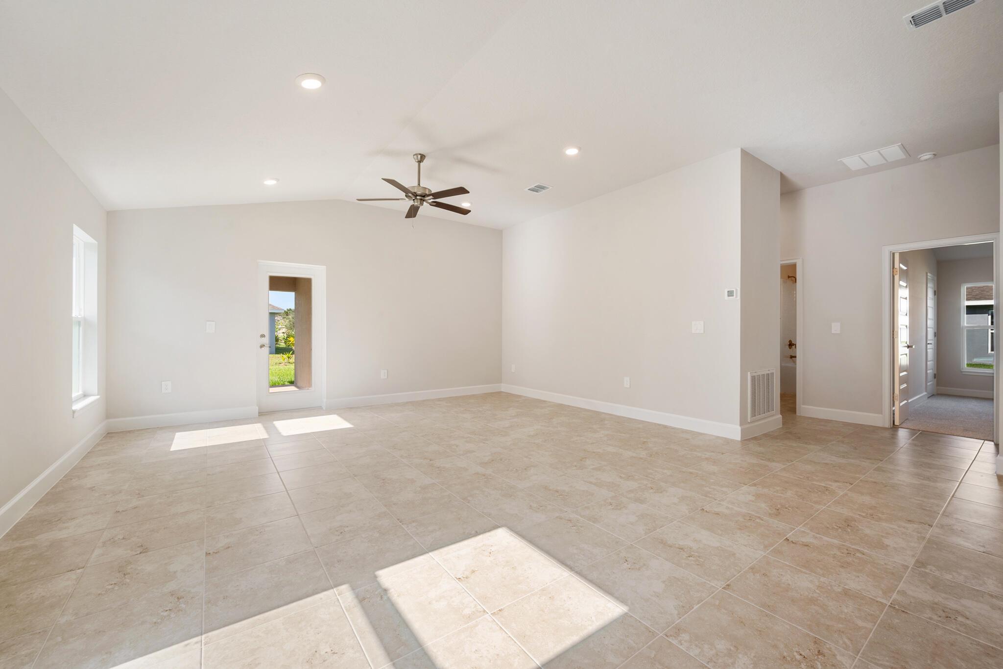 WATERSTONE PHASE THREE - Residential