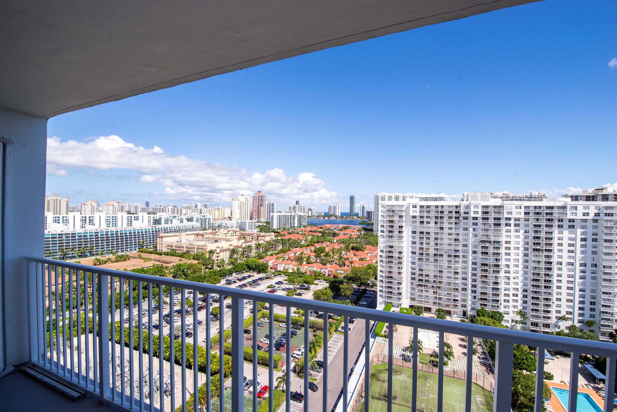 Admirals Port Condo - Residential Lease