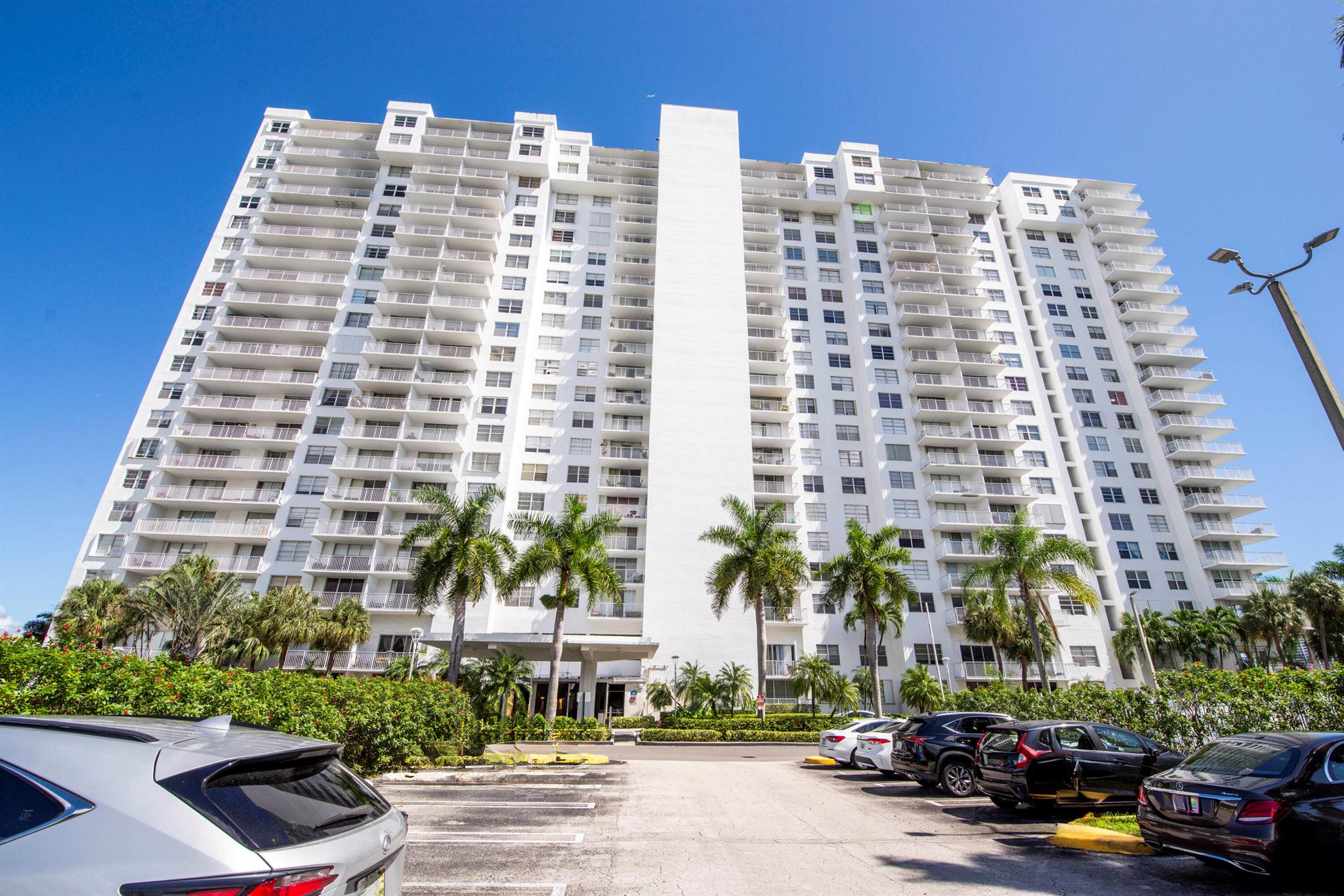 Admirals Port Condo - Residential Lease