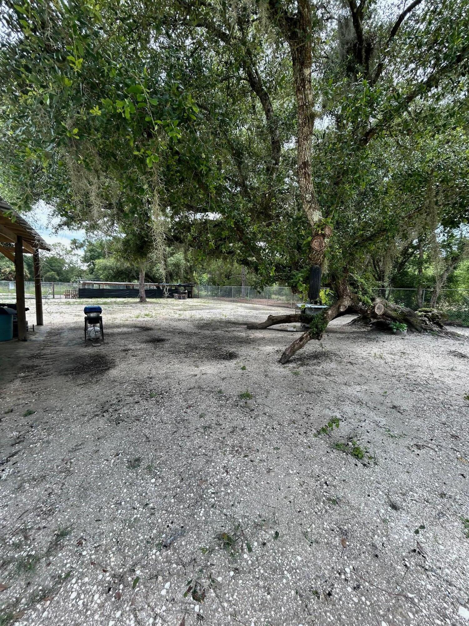 MONTURA RANCH EST 1 ST S/D - Residential