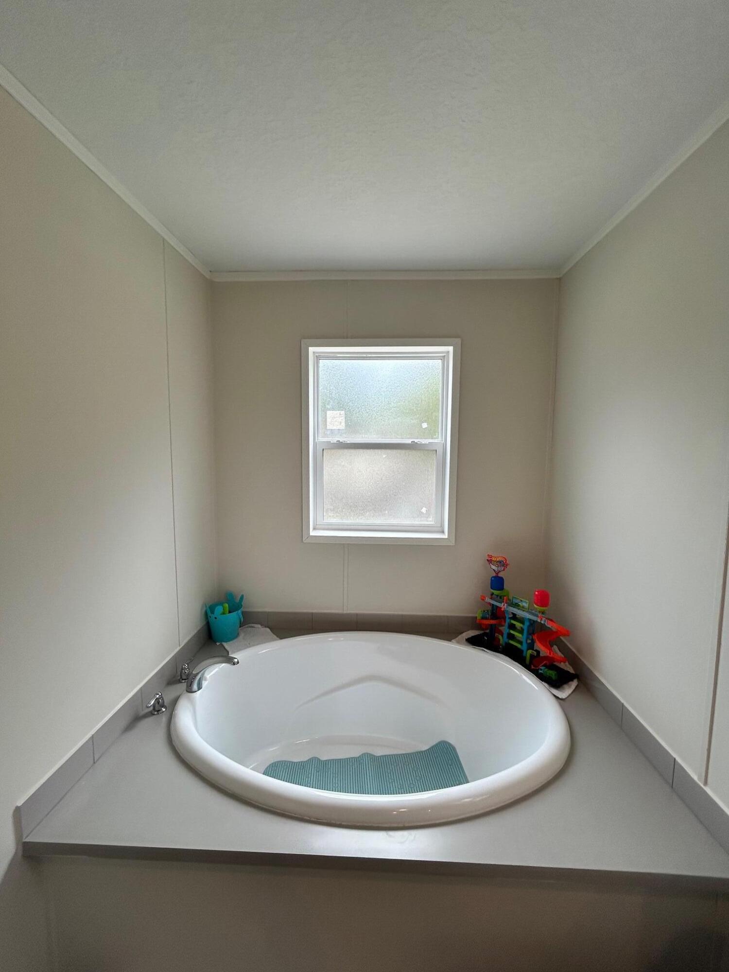 MONTURA RANCH EST 1 ST S/D - Residential