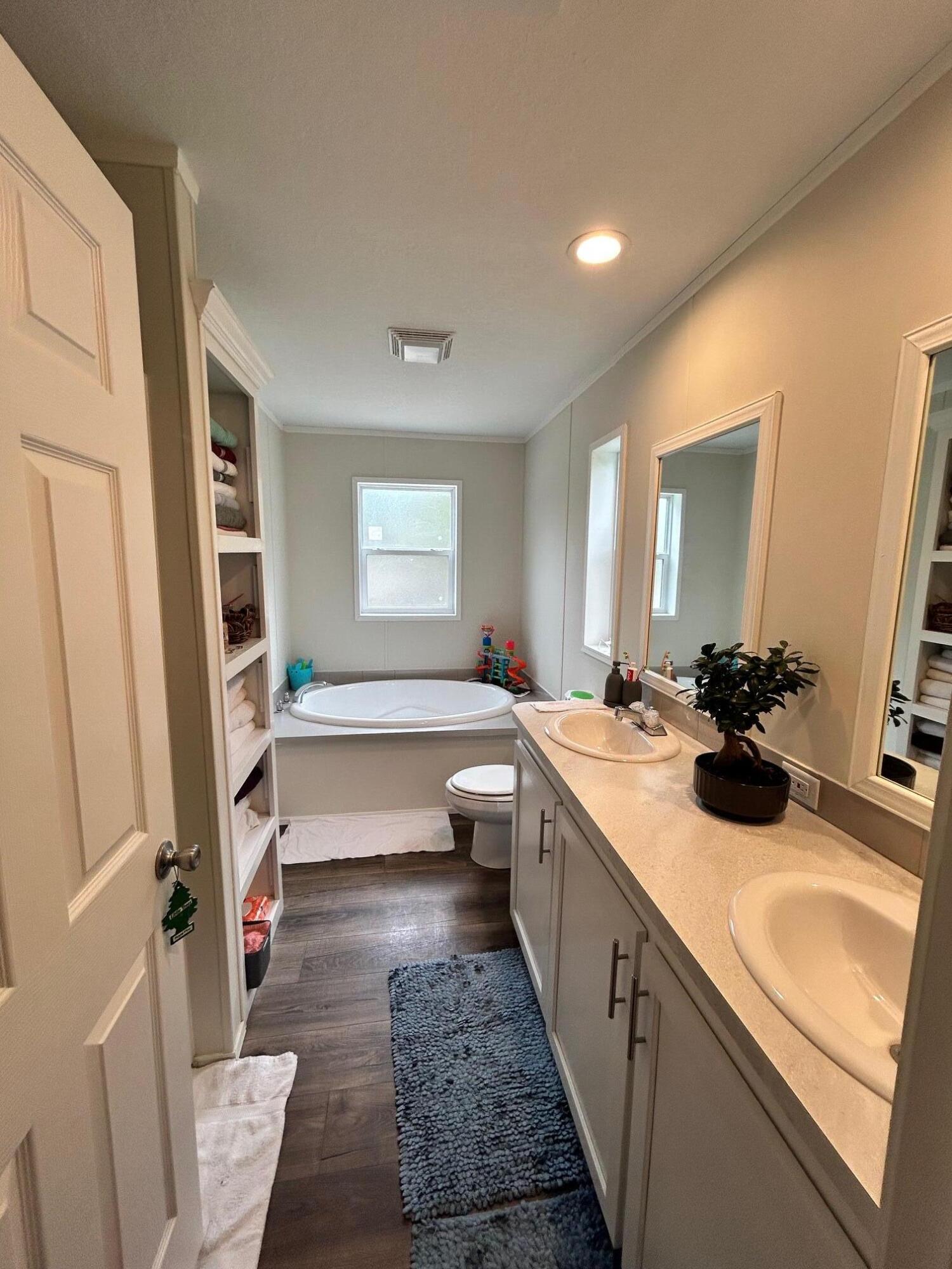 MONTURA RANCH EST 1 ST S/D - Residential