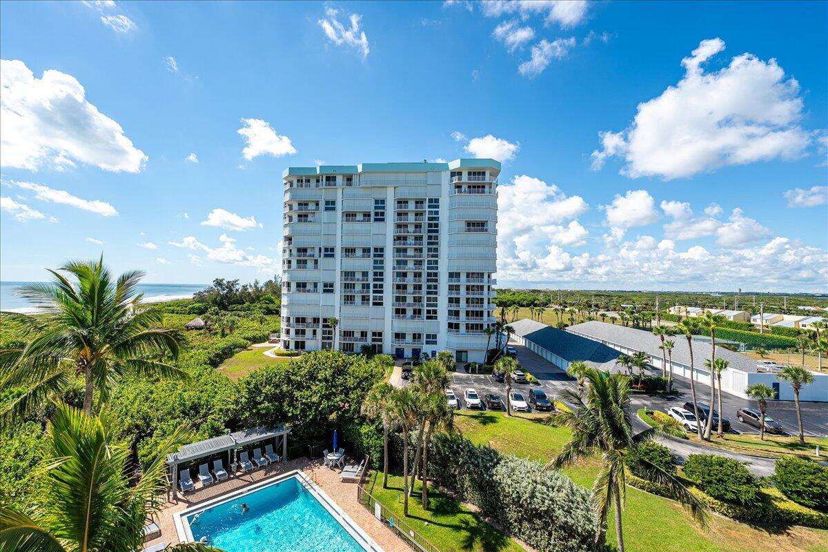 BARCLAY BEACH CLUB PHASE - Residential Lease