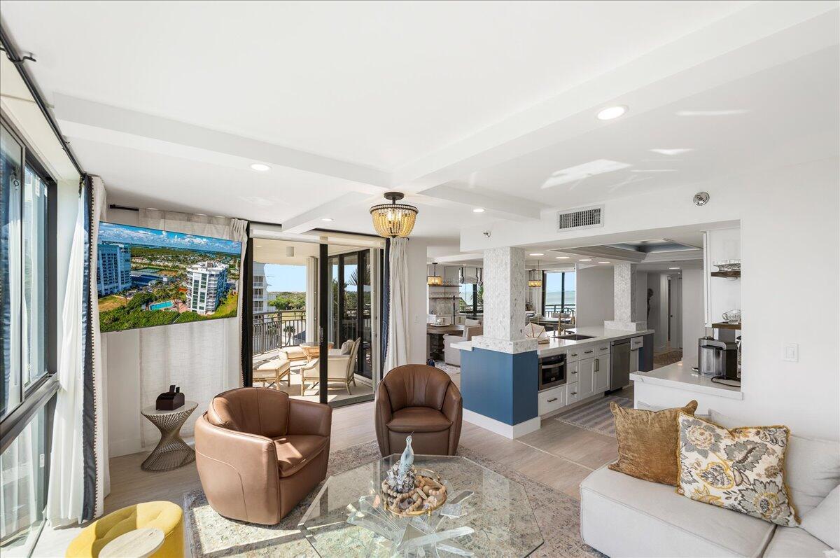 BARCLAY BEACH CLUB PHASE - Residential Lease