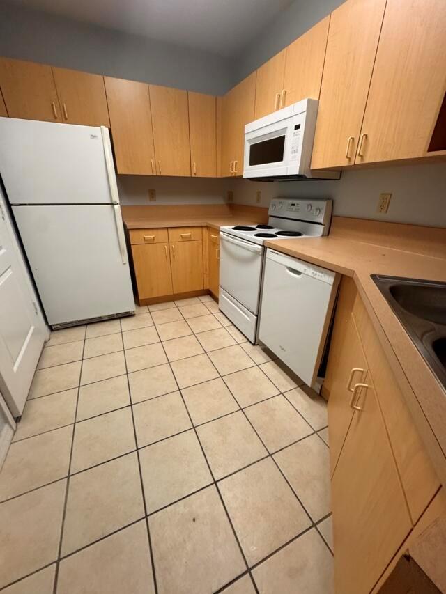 THE BELMONT II AT ST LUCI - Residential Lease