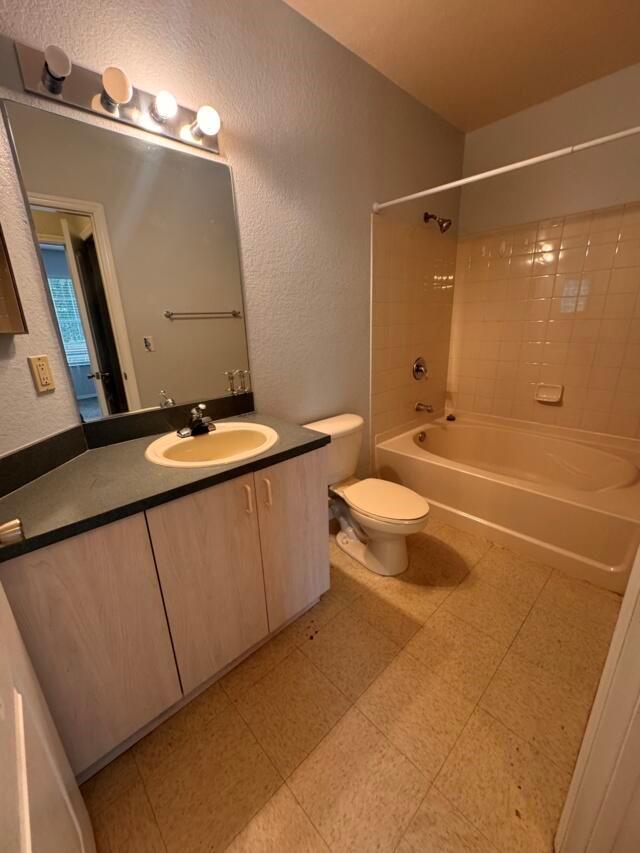 THE BELMONT II AT ST LUCI - Residential Lease