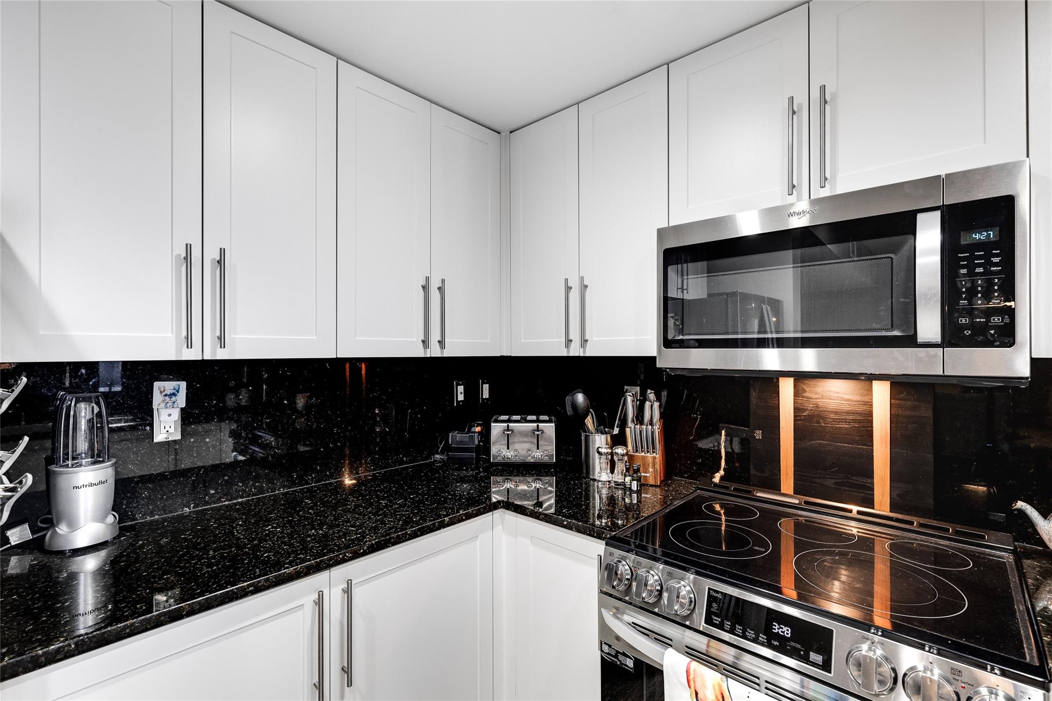 511 SE 5th Ave 2121