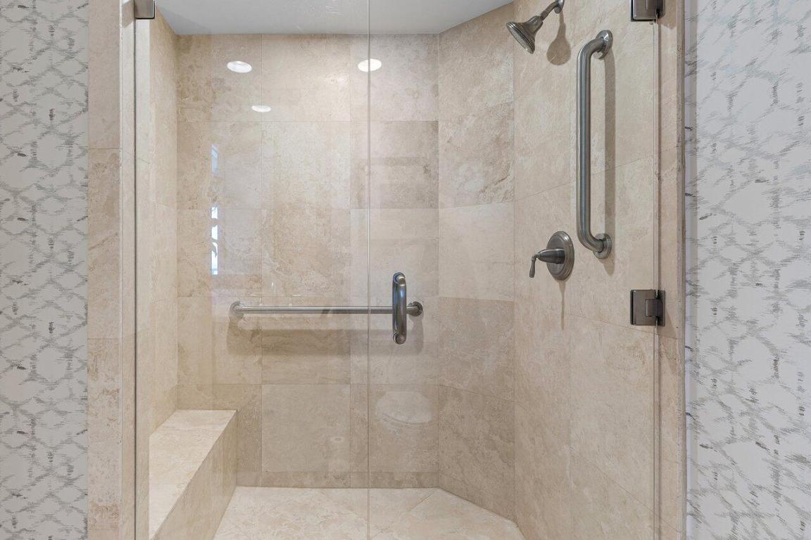 2700 NORTH OCEAN CONDO - Residential