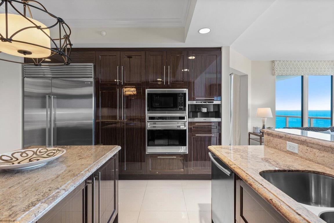 2700 NORTH OCEAN CONDO - Residential