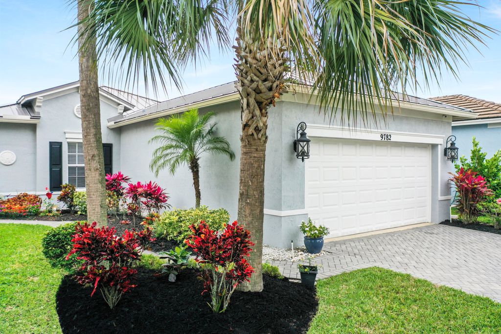 Photo of 9782 SW Glenbrook Drive, Port Saint Lucie, FL 34987 (MLS # R10980571)
