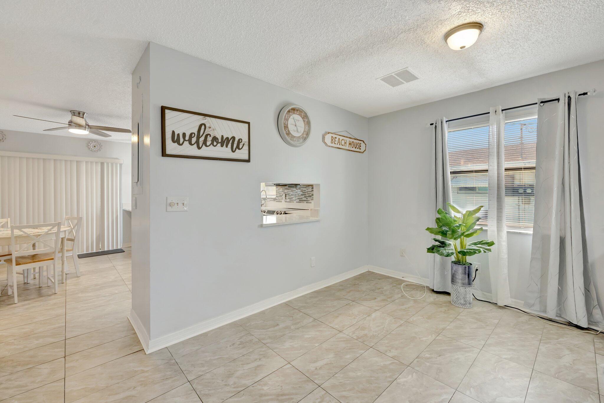 SURFSIDE UNIT 1 SUBDIVISI - Residential Lease