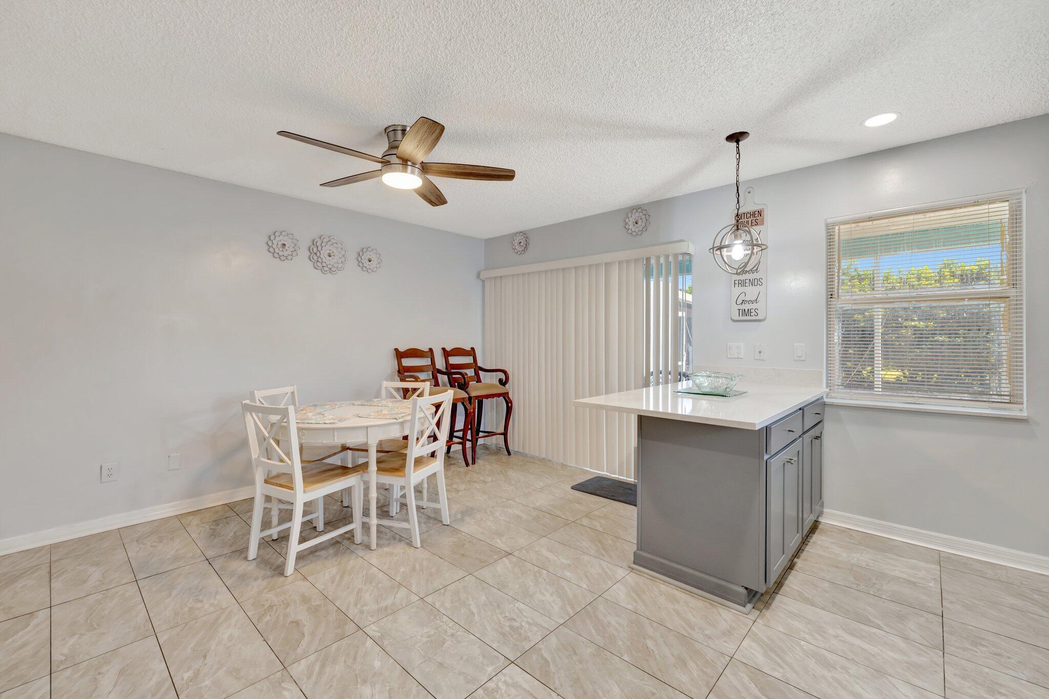 SURFSIDE UNIT 1 SUBDIVISI - Residential Lease