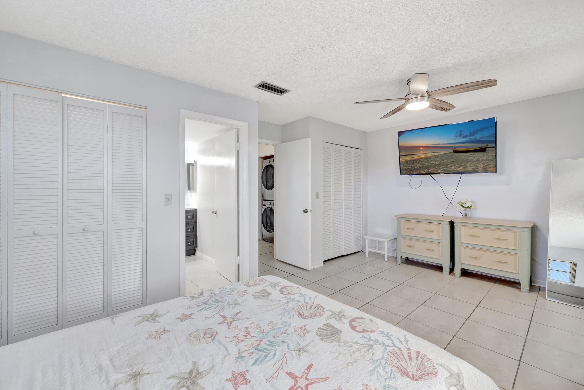SURFSIDE UNIT 1 SUBDIVISI - Residential Lease