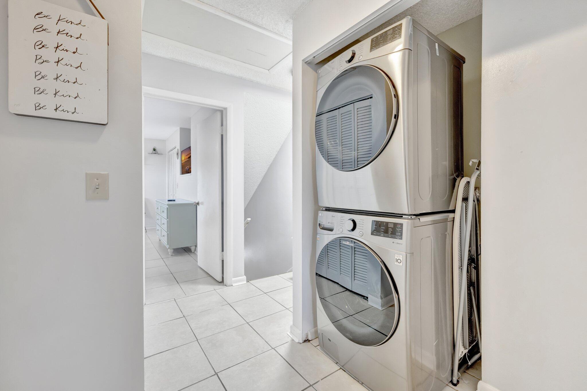 SURFSIDE UNIT 1 SUBDIVISI - Residential Lease