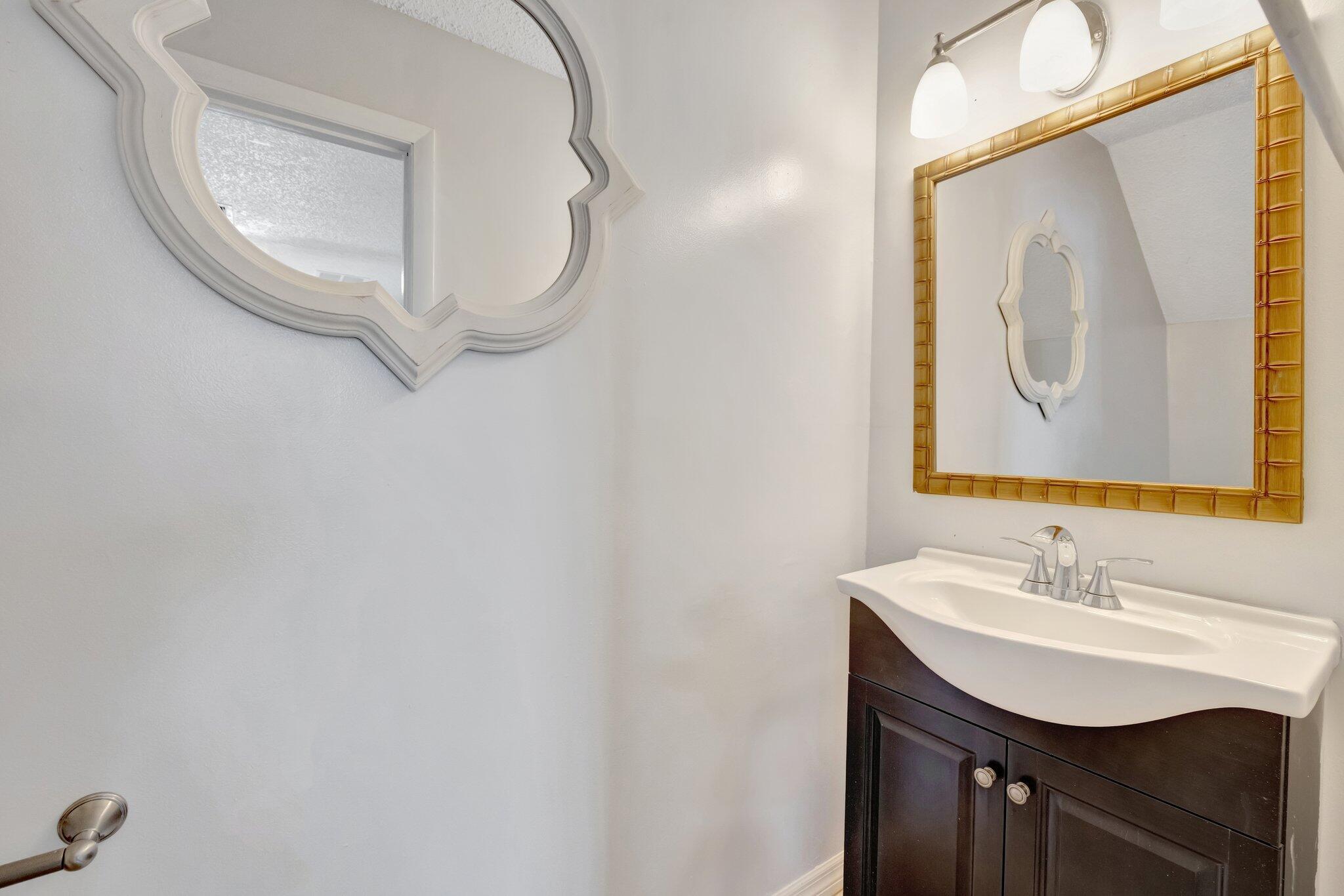 SURFSIDE UNIT 1 SUBDIVISI - Residential Lease