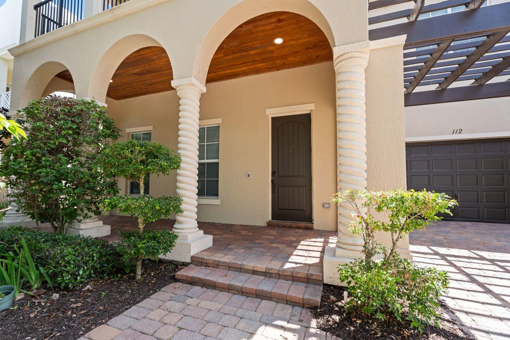 Photo of 112 Tulip Tree Court, Jupiter, FL 33458 (MLS # B26034673)