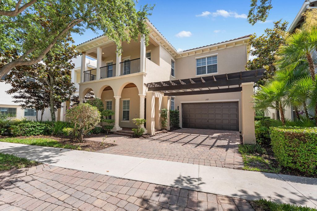 Photo of 112 Tulip Tree Court, Jupiter, FL 33458 (MLS # B26034673)