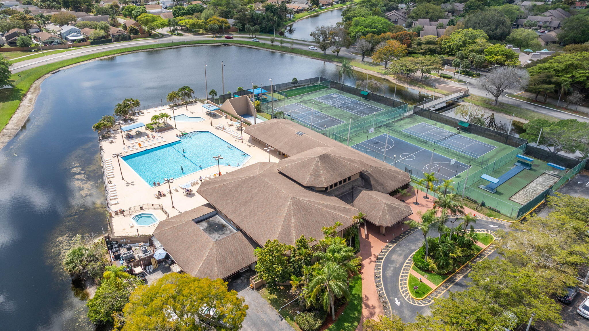 LAKEVIEW HOMES AT CENTURA PARC - Residential