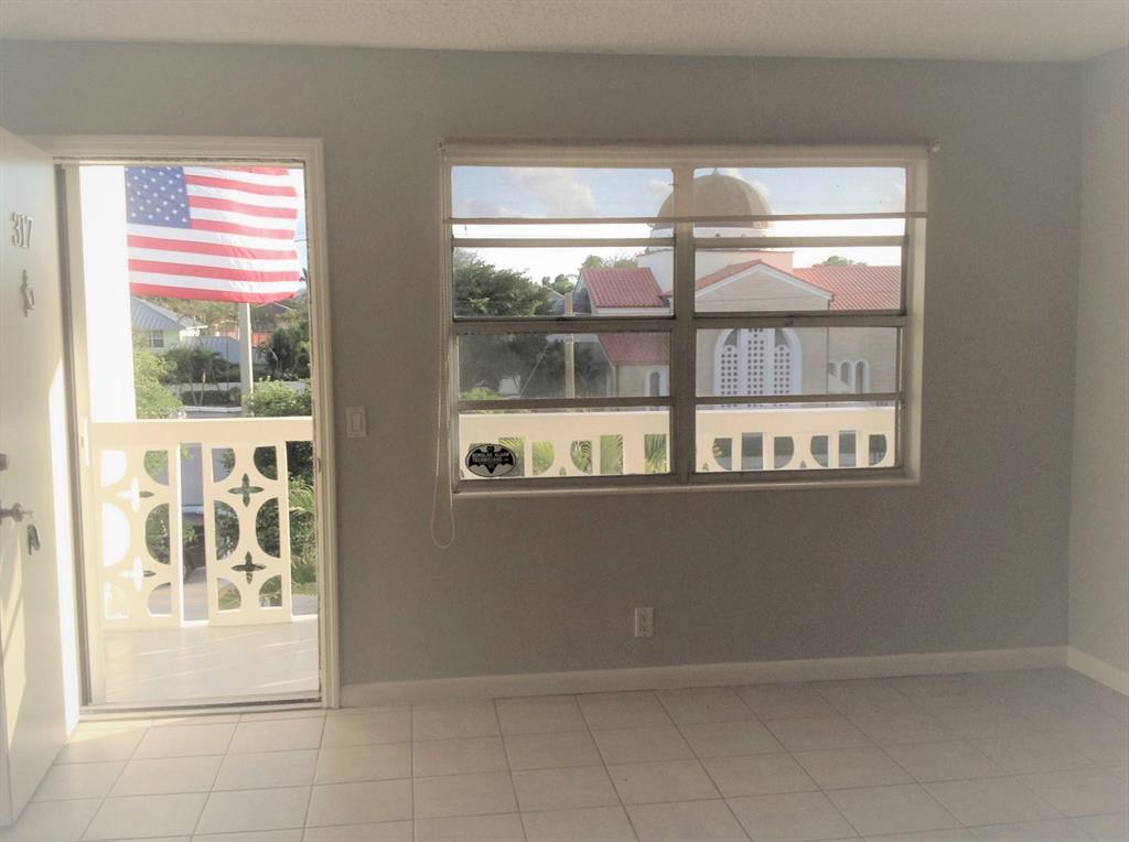 SOUTHBRIDGE CONDO - Residential