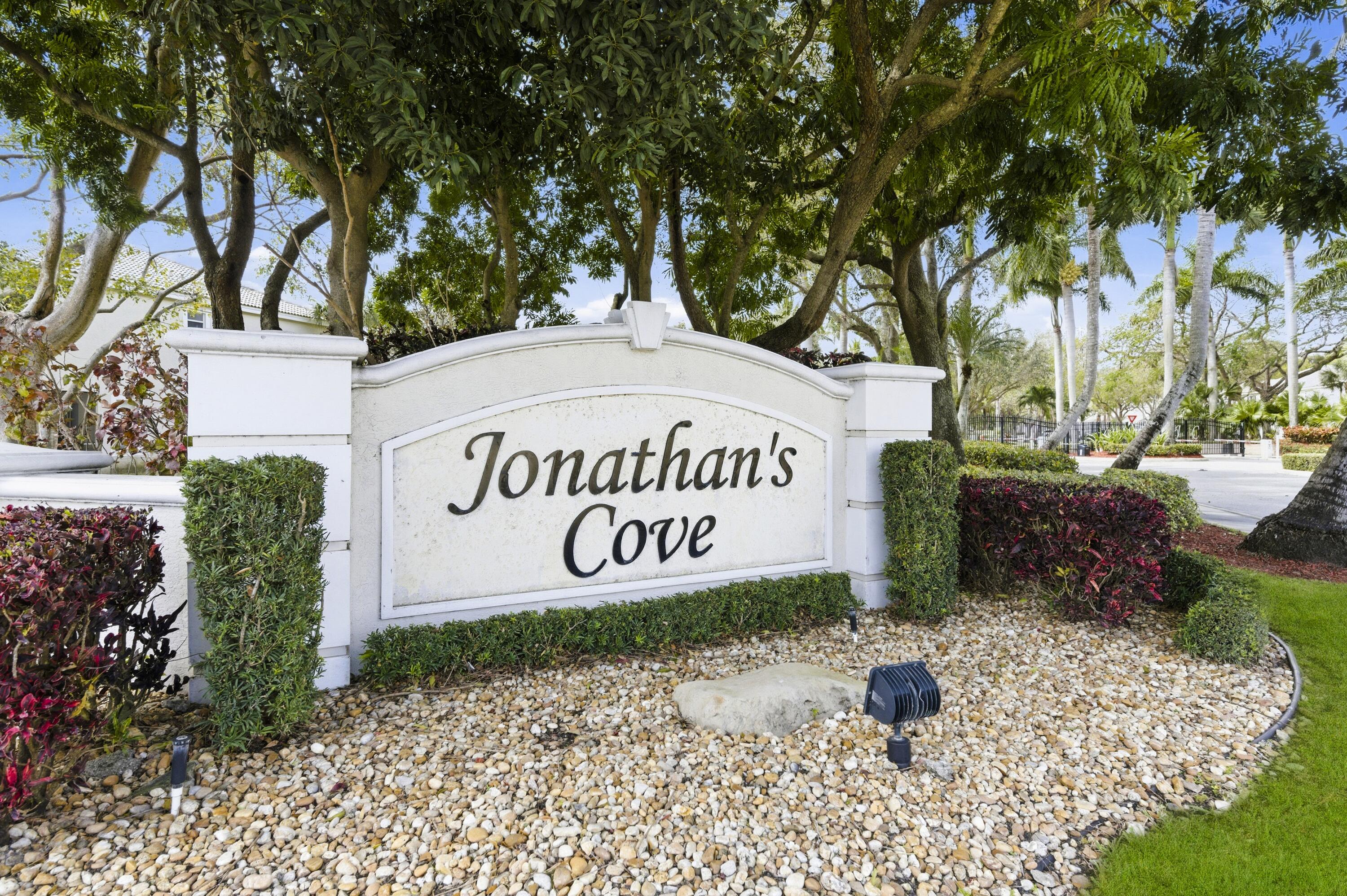 PALMBROOKE TOWNHOMES - Residential