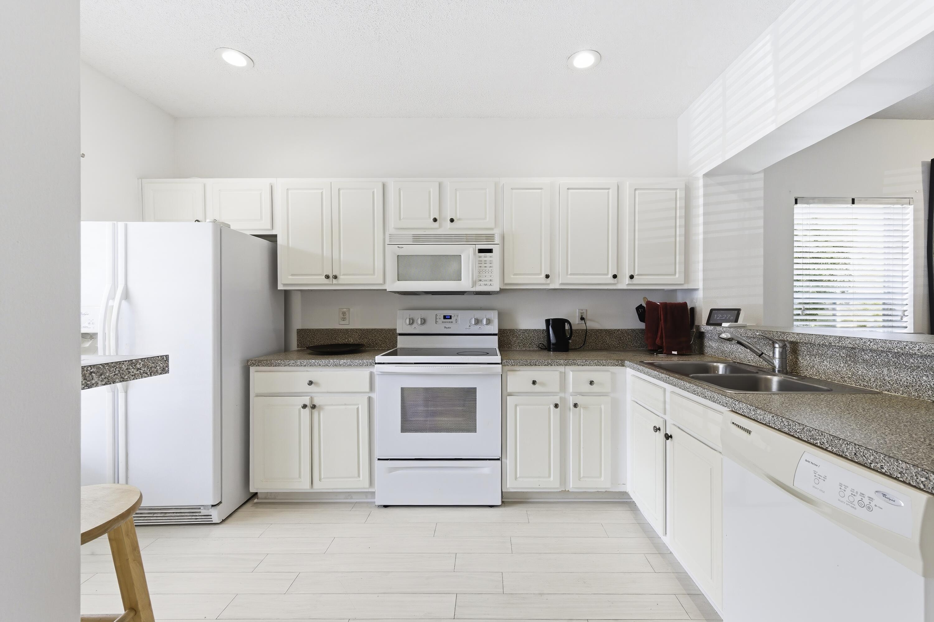 PALMBROOKE TOWNHOMES - Residential