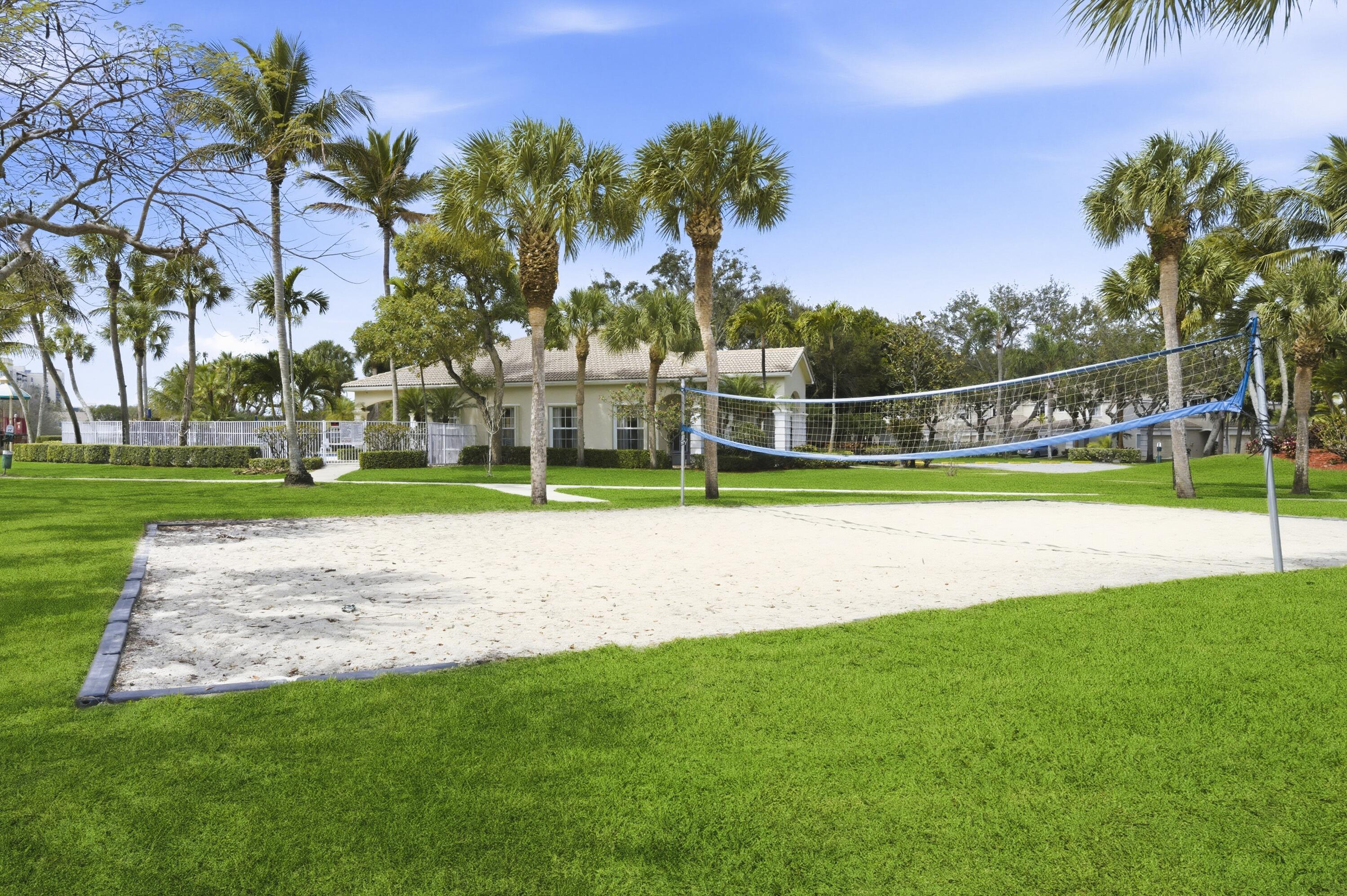 PALMBROOKE TOWNHOMES - Residential