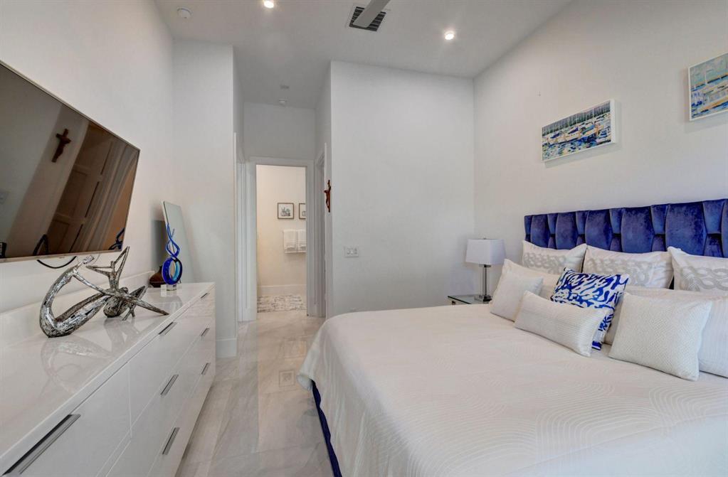 OCEANVIEW TOWNHOMES - Residential