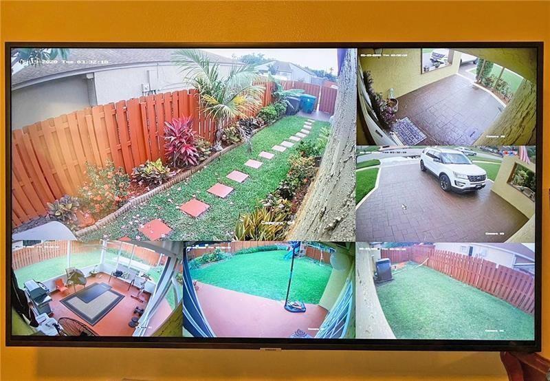 The Country Sec 1 81-5 B - Residential