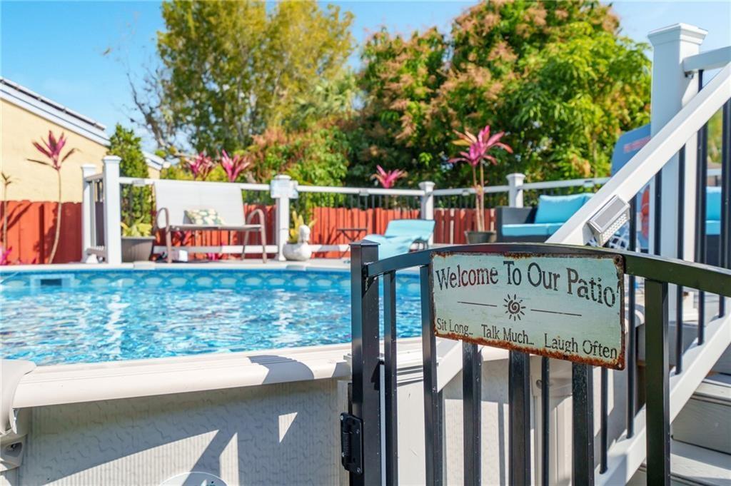 The Country Sec 1 81-5 B - Residential