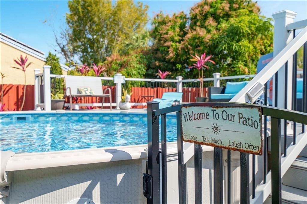 The Country Sec 1 81-5 B - Residential